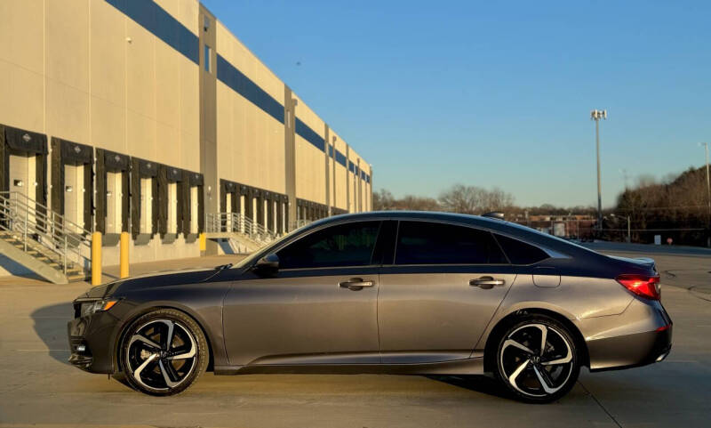 2018 Honda Accord Sport - Image 17