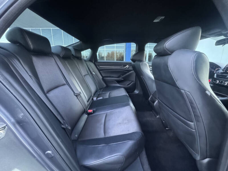 2018 Honda Accord Sport - Image 5